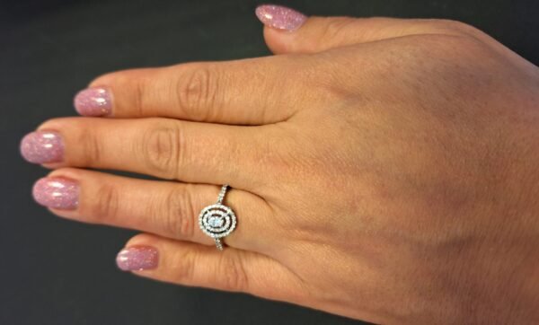 Baltā zelta gredzens ar briljantiem 0.49ct — изображение 2