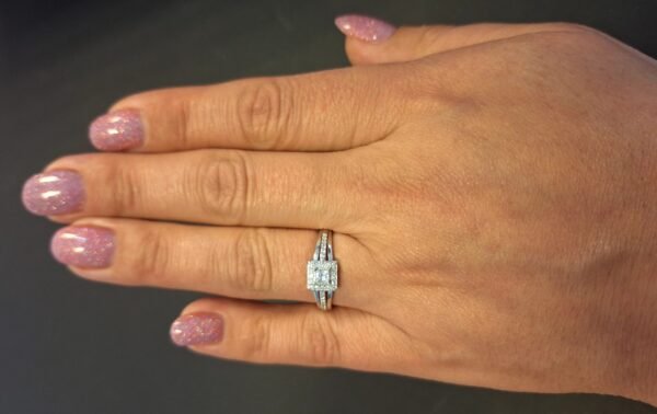 Baltā zelta gredzens ar briljantiem 0.29ct — изображение 2