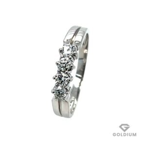 Baltā zelta gredzens ar briljantiem 0.34ct