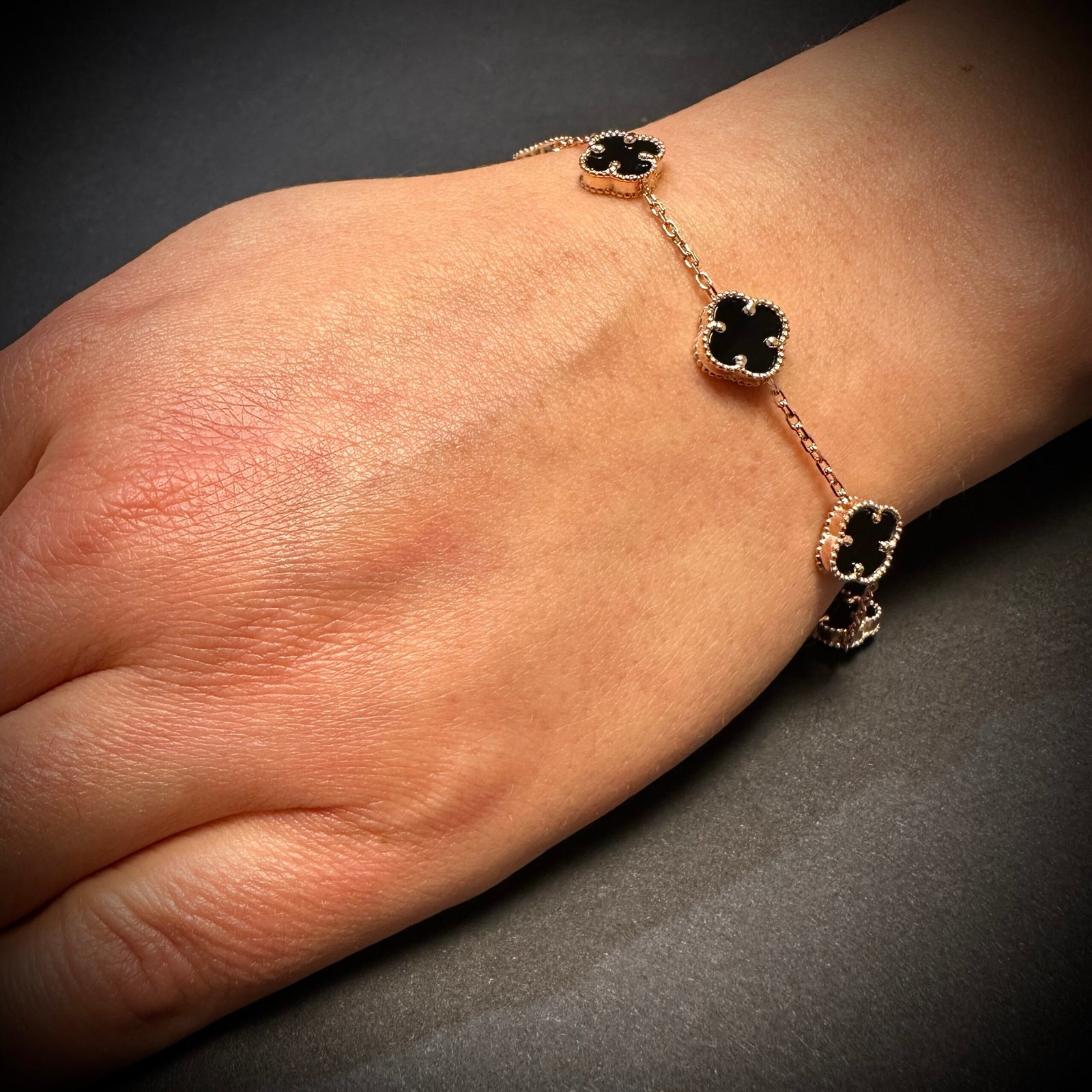 Zelta aproce ar oniksu 4.78gr - Image 2