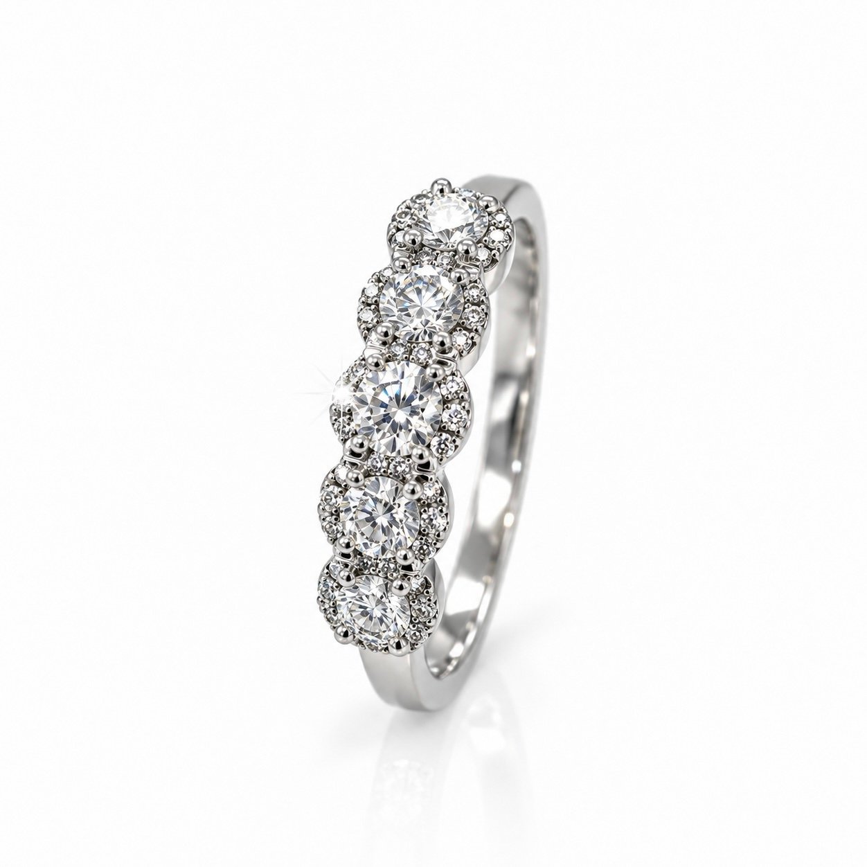 Baltā zelta gredzens ar briljantiem 0.41ct